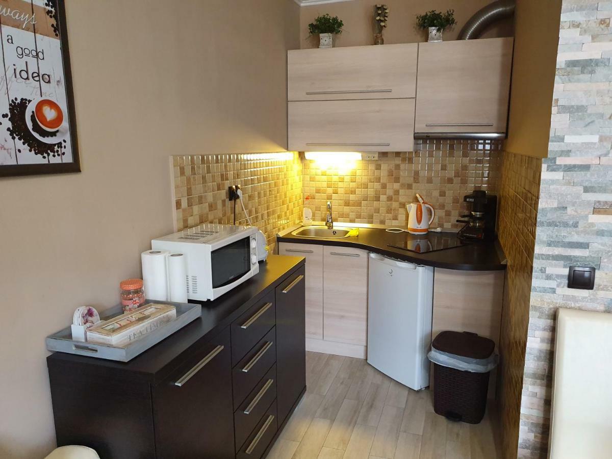 Appartement Baby Apartman à Hajdúszoboszló Extérieur photo